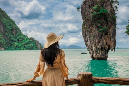 Phuket: James Bond Island Speedboat Tour with Canoeing