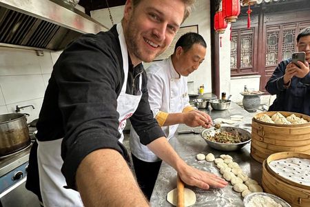 【ChinaGem】Shanghai Xiaolongbao Cooking Class with Instructor