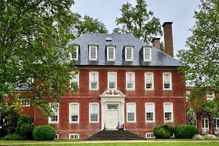 Private tour from Williamsburg to Berkeley, Westover & Sherwood