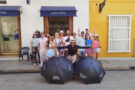 Walking Tour of Cartagena’s Historic Center with Guide