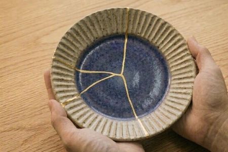 Tokyo: Asakusa Kintsugi Workshop – Master Golden Joinery