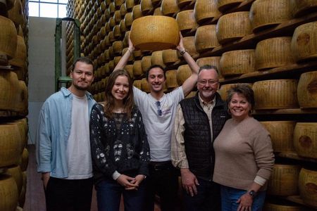 Parmigiano Wine and Balsamic Vinegar Experience from Bologna