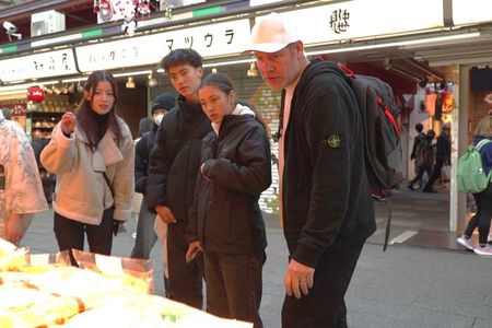 Shinjuku Izakaya Hopping Tour: Eat and Drink Tokyo Like a Local