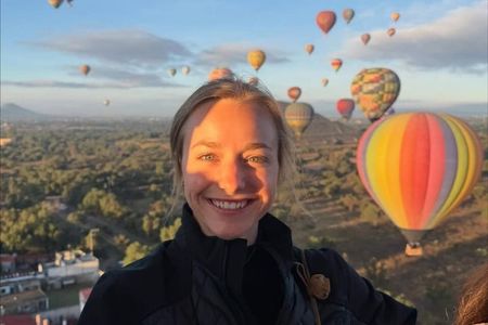 Balloon Flight + Breakfast in cave + Pick-up in Cdmx /Tour