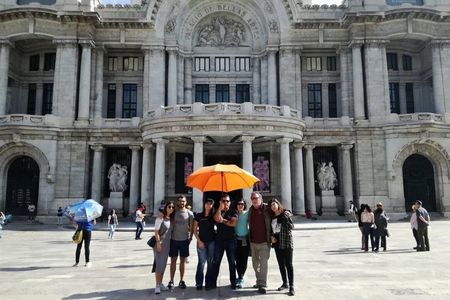 Fine Arts Tour and cdmx center tour with Erick local guide. 3hrs