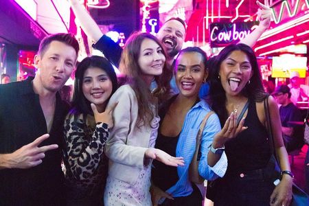 Bangkok Nightlife: Sunset Rooftop, TukTuk & Bar Crawl Party