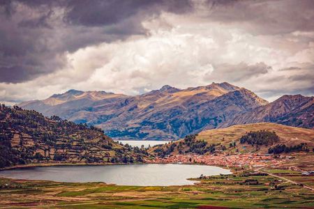 Four Andean Lagoons Tour with Scenic Nature and Birdwatching