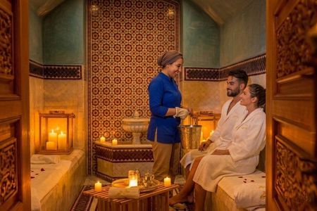 Marrakech: Traditional hammam, massage, and hotel transfer