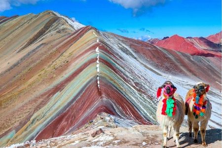 Full day: Trek to Rainbow Mountain from Cusco