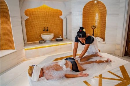 Marrakech: Traditional Hammam and Massage spa w/ hotel Pick-up