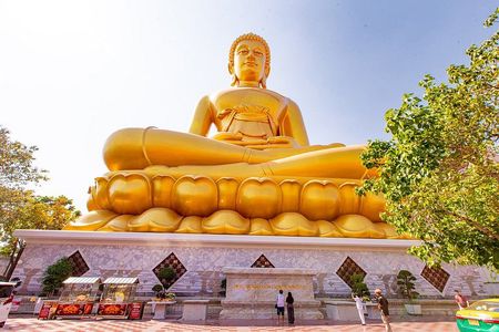 Longtail Boat Tour to Wat Pak Nam Temple and Flower Market