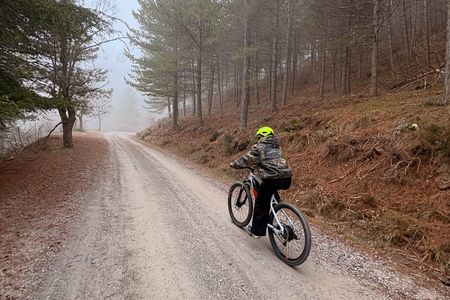 Granada: E‑Bike Tour in Sierra Nevada Near Los Cahorros Monachil