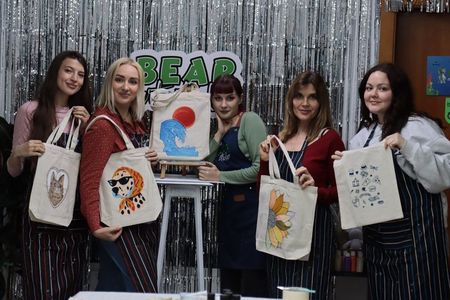 Alicante Design Your Own Tote Bag Art Workshop