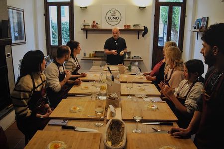 Experience Cooking Class in Como lake 