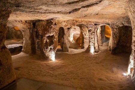 Private Green Tour with VIP Car and Guide