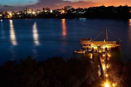 Mombasa: Tamarind Dhow Dinner Cruise & Nightlife