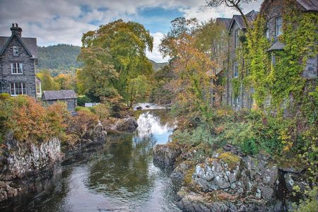 North Wales and Caernarfon Castle day tour from Chester