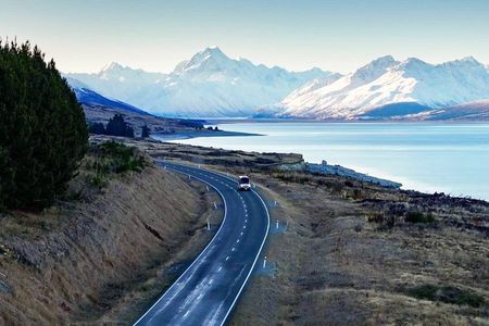 Mt Cook Small Group Scenic Day Tour from Queenstown
