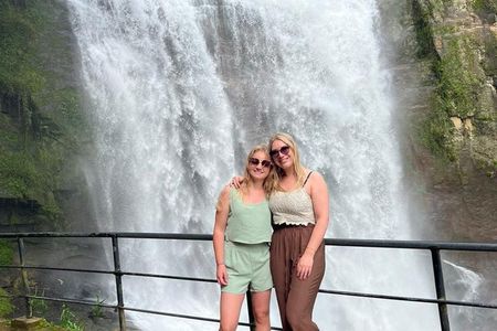 Kandy to Ella Trip by car with scenic Train Ride From Nanu oya