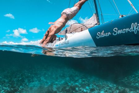 Catamaran with BBQ lunch in Mauritius