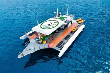 Coron Luxury Trimaran: The Premier Island Tour