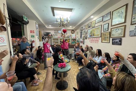Drinks, Music and Lucha libre on a Saturday Night in Mexico City