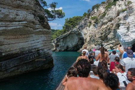 Boat excursion along the Gargano coast from Peschici