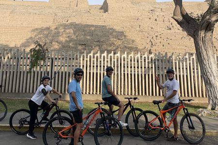 Lima Bike Tour: Miraflores, Barranco & San Isidro