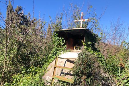 Lefkada Hiking Tour: Karya Village, Rekatsinata & Meze with Wine