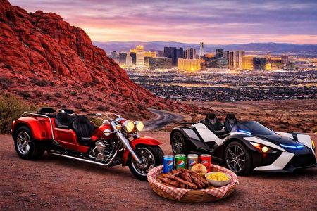 Vegas Strip and Red Rock Canyon Guided Trike or Slingshot Tour