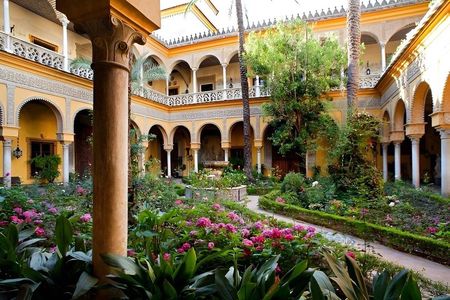 Seville: Palacio de las Dueñas and Casa de Pilatos Tour