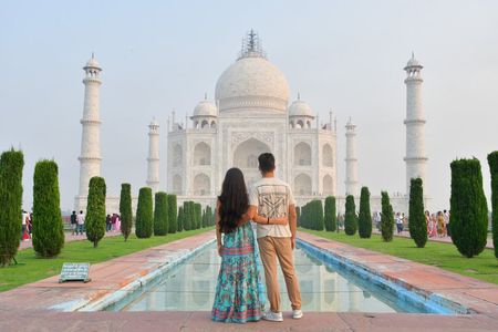 Private Taj Mahal Skip-the-Line Agra Tour by Local Verified Guide