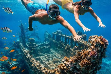Speed Boat Adventure the Sunken Ship and 2 Islands in Hurghada 