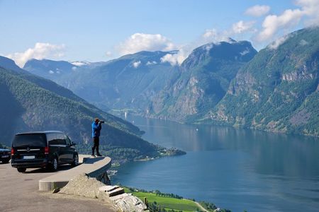 Private Full Day Trip From Oslo To Bergen with Sognefjord And Flam Railway