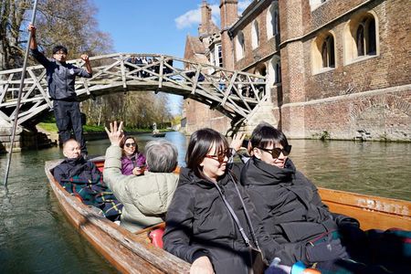 Cambridge Private Punting Tour