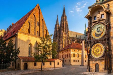 Prague TOP 3 TICKETS Prague Castle Astronomical Clock Jewish Town