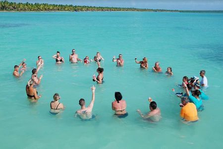 Saona Island Small Group Speedboat Tour with Lunch