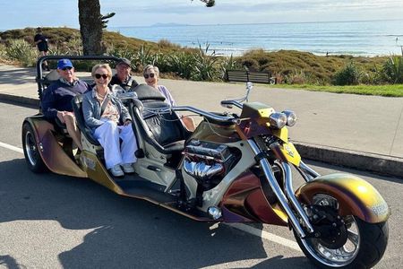 TAURANGA SHORE EXCURSION: Epic 25 min V8 Trike tour of Mt Maunganui & Tauranga