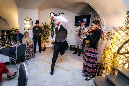 Taste Rigas Flavors and Traditional Folk Show