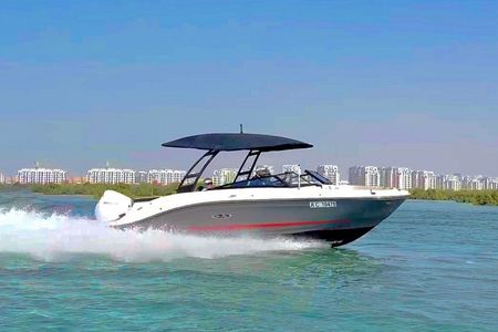 Abu Dhabi: Private Sea Ray Boat Tour with Island Escape