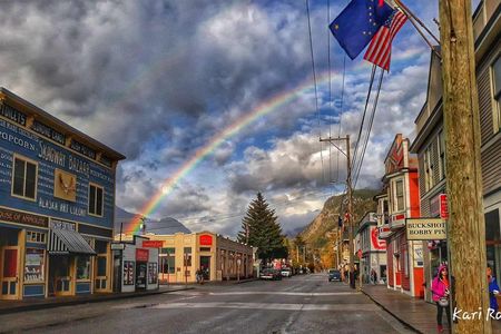 Skagway Scenic Tour Gold Rush History and Waterfalls