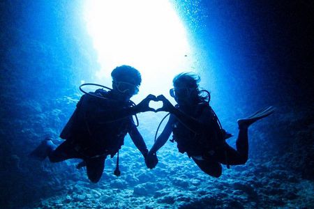 【Okinawa】 Blue Cave Guided Dive No License Needed