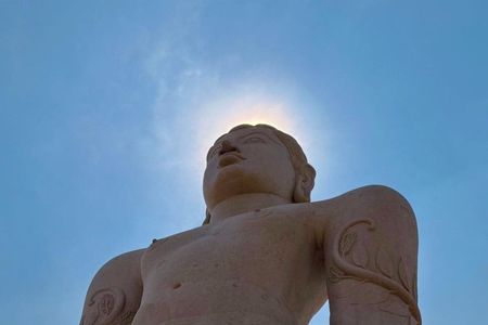 Bangalore Day Trip: Stone Giant & UNESCO Hoysala Temples