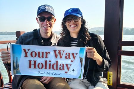 Hangzhou Private & Expert Tour Guide Service