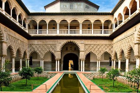 Excursion from Malaga to Seville with tickets to the Real Alcázar