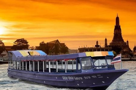 Unique and Scenic Slow Boat Tour from Ayutthaya to Bangkok 4.5 Hr