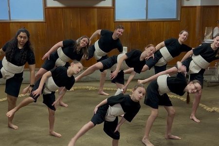 Sumo experience in Tokyo Step into the ring and sumo meal