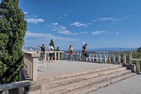 Private Split Walking Tour with Hill Panoramic View (Hidden Gem)