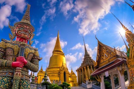 Bangkok: Grand Palace, Khon Show & Sunset Dinner Cruise