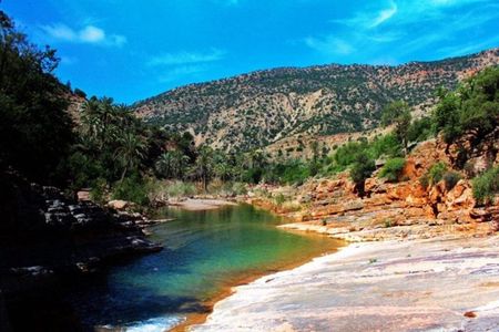 Paradise Valley & Desert Sand Dunes with Camel Ride/lunch tagine